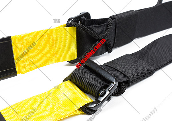 Переваги підвісної системи TRX PRO Pack 4 (P4): Пряжки з регулюванням в один дотик